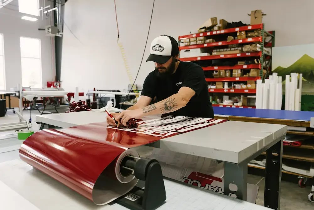 cutting out vinyl